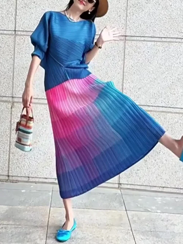 

Синий летний комплект с коротким рукавом и юбкой в стиле колор-блок, винтажный стиль, женский модный ансамбль, складчатый дизайн, контрастные цвета, плиссе...