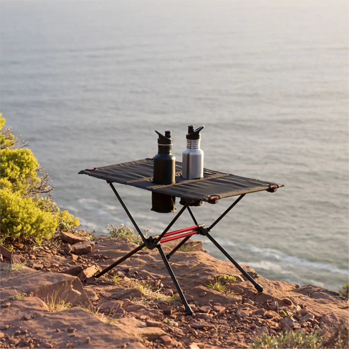 tavolo-da-campeggio-pieghevole-in-lega-di-alluminio-naturehike-scrivania-pieghevole-portatile-ultraleggera-per-picnic-e-barbecue-nh19z027-z