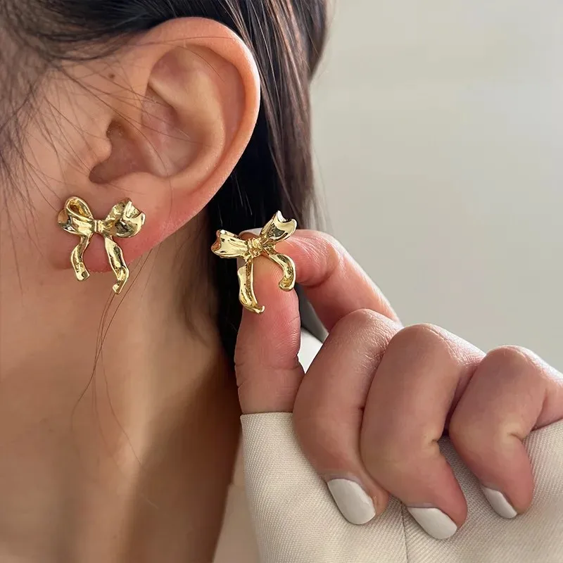 Design Sweet and Cool Style Bow Knot Earrings Women\'s Simple Elegant Jewelry Gifts Dropshipping