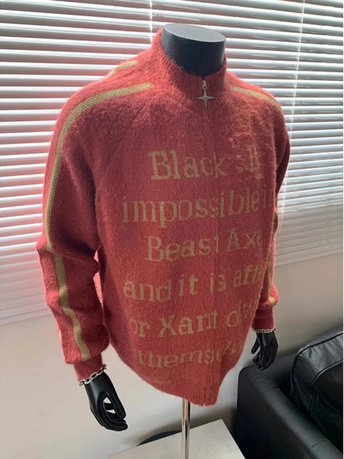 

Американский вязаный кардиган в стиле ретро с вышивкой, воротником-стойкой и молнией, красный, свободный, на Новый год, для молодежи