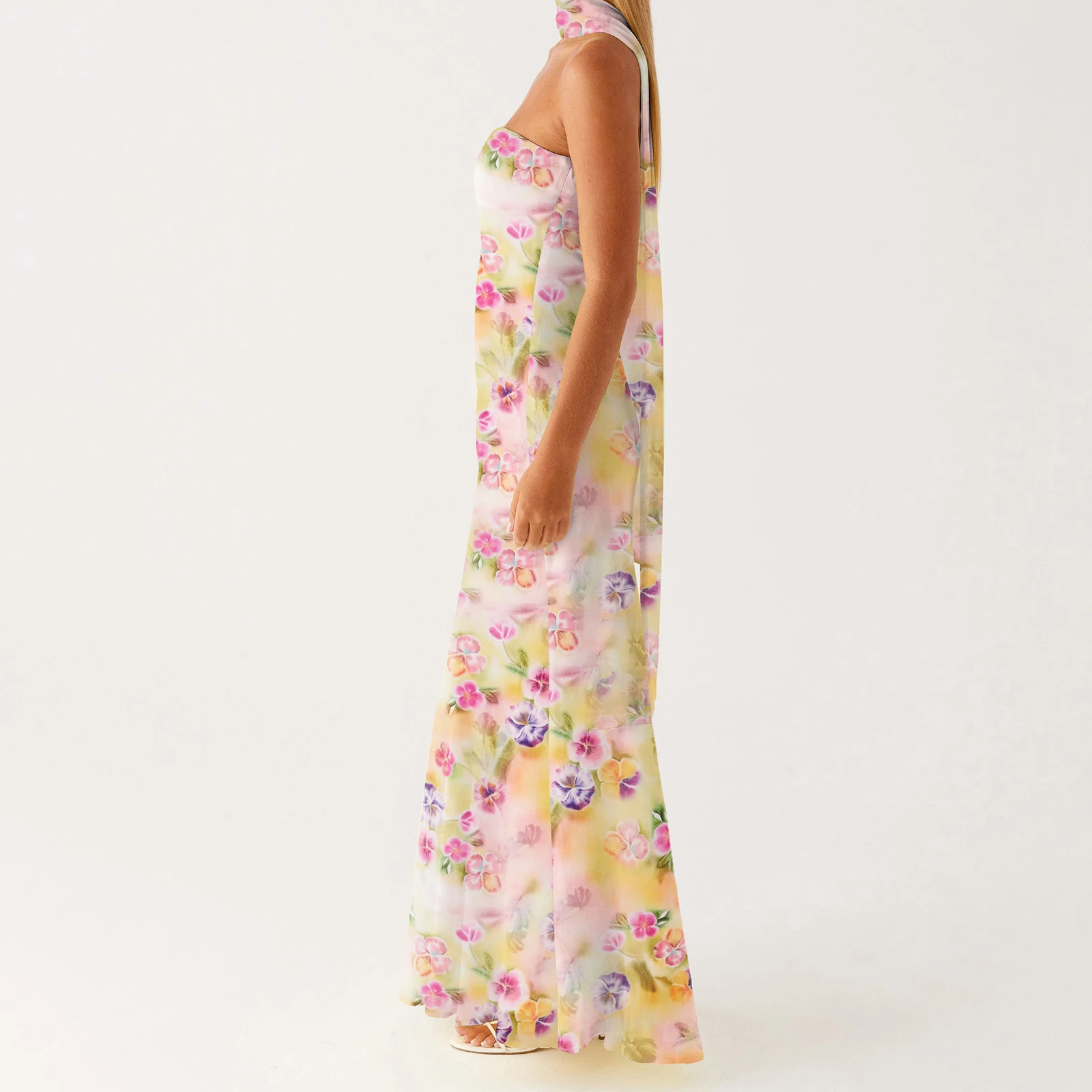 女性カラフルなフラワープリントオフショルダーノースリーブフリル裾マーメイドロングボディコンストラップレスチューブドレススカーフ付き