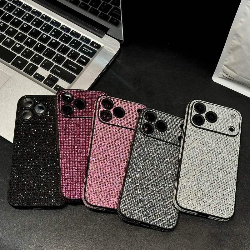 

Acrylic glitter case is suitable foriphone17promaxPopular phone case13proMobile phone case trendsiphone15Phone case