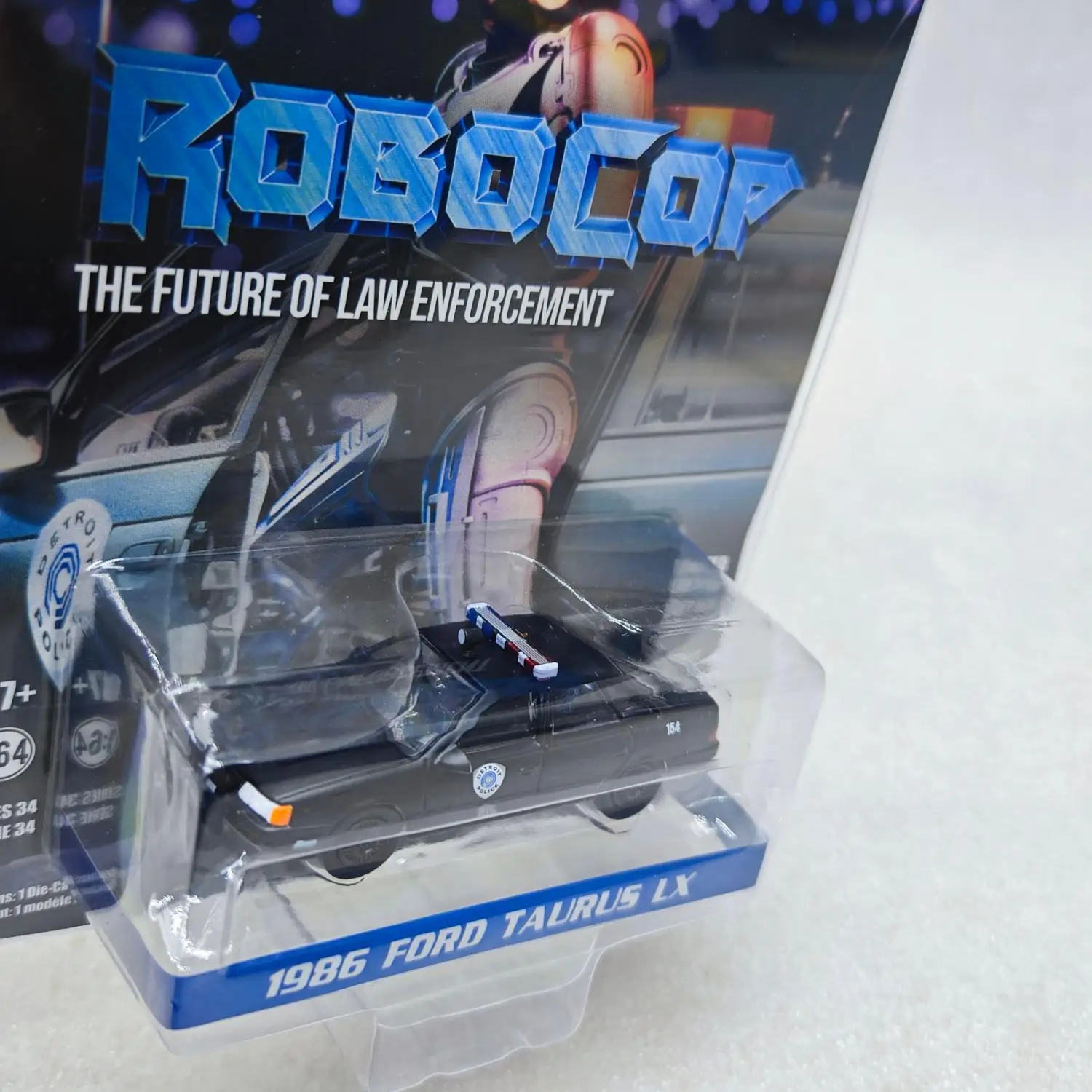 GreenLight 1:64 RoboCop 1986 فورد ديترويت مترو ويست الشرطة سبيكة نموذج سيارة عالية التفاصيل للأطفال هدية تزيين هدية مزخرفة