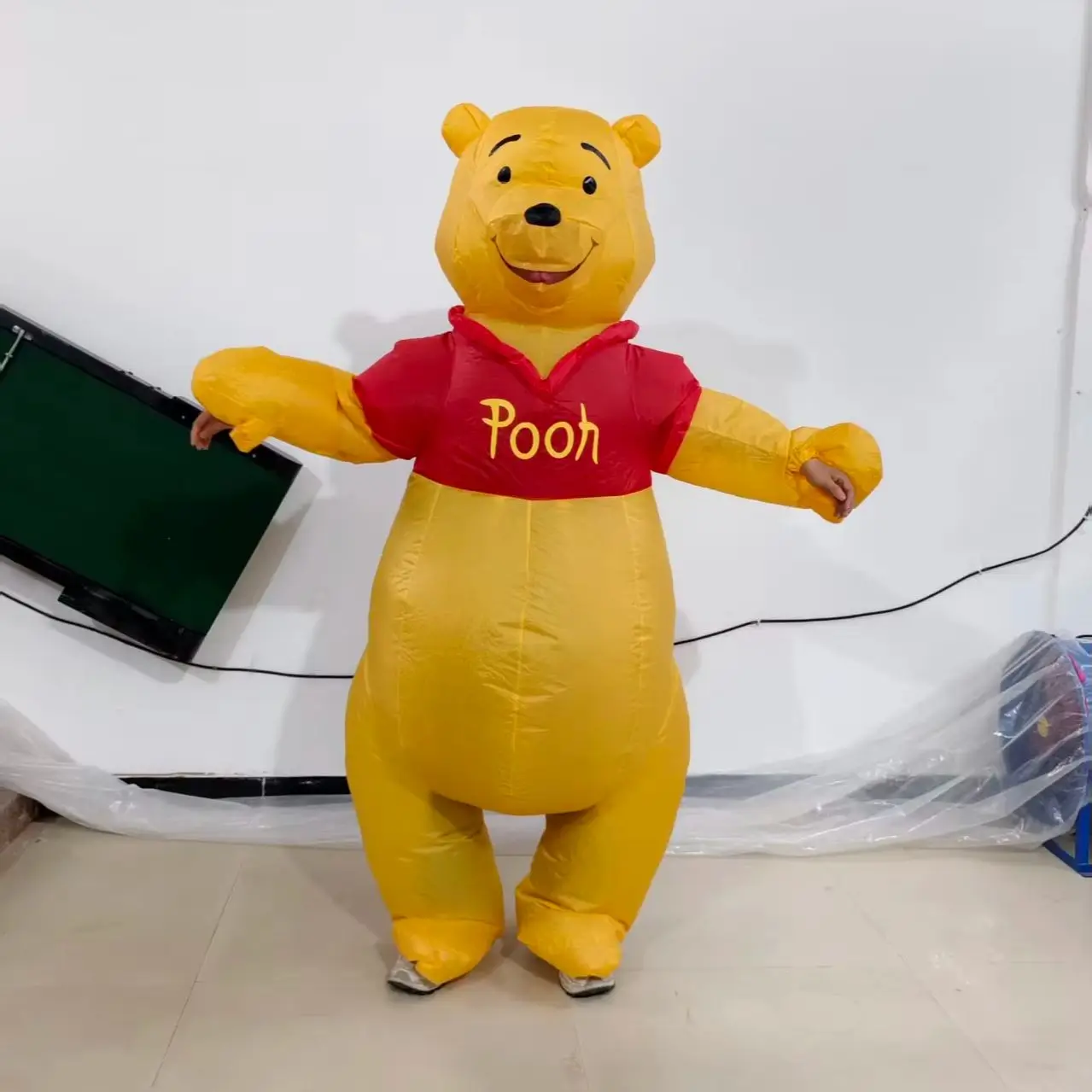 Little Bear Winnie Mascot Inflatable Costume Halloween Cartoon Cosplay Dress Up Suitable Carnival Christmas Party Costume