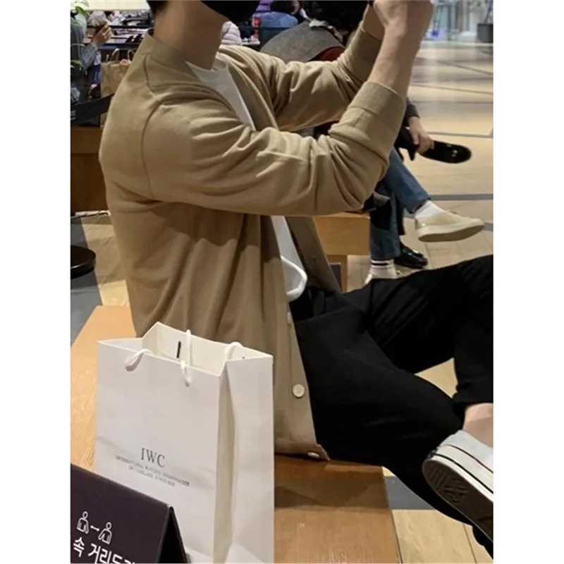 Imagen 3: Suéter de punto abierto de moda coreana para hombre, nuevo estilo de primavera y otoño, suéter de punto a la moda, suéter perezoso Simple