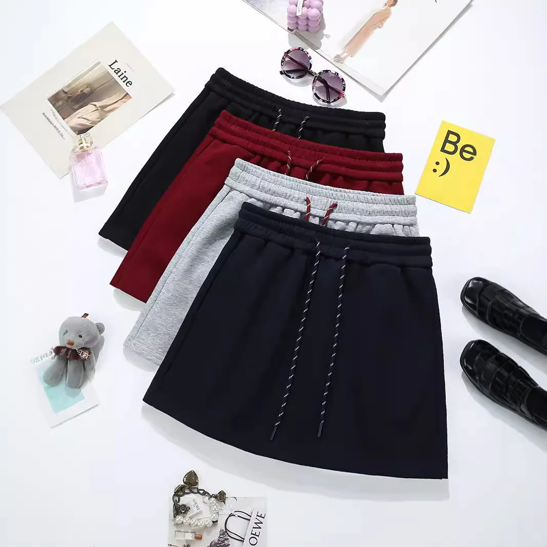 تنورة قصيرة غير رسمية برباط على الموضة للسيدات لصيف 2026 سترة كورية جديدة عالية الخصر من القطن تنورة رياضية على شكل حرف A