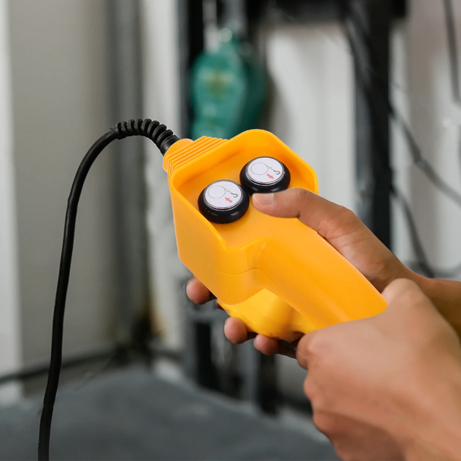 

Wireless Remote Hand Control for 12V 24V Electric Winch Up Down Switch Compatible with Dump Trailer Utv Atv Crane Lifting System