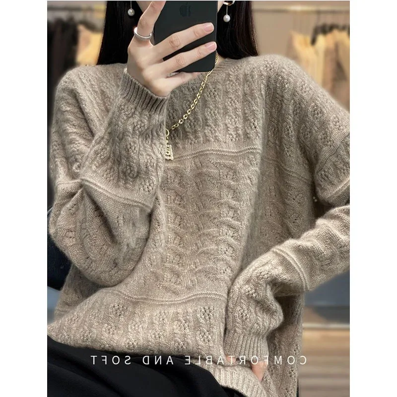 New Autumn and Winter Fashion Lazy Style Round Neck High End Loose Hollow Out Versatile Knitted Casual Style Women\'s Sweater