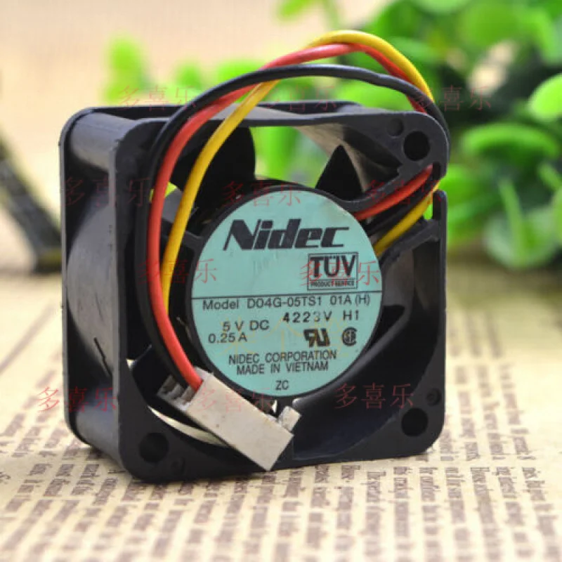 QQ      High Quality Cooling Fan D04G-05TS1 40*40*20mm 5V 0.25A