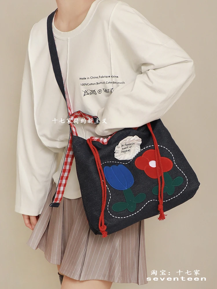 

Новая модная холщовая женская сумка с цветочной вышивкой в студенческом стиле, большая вместительная повседневная универсальная сумка на одно плечо с наклонным крестом