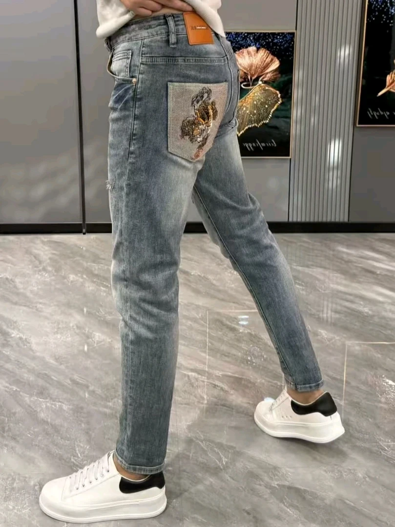 

New Men's Faionable Comfortable Versatile High-End Busin Casual Spring Autumn Denim Jeans Sli Trendy Straight Leg Fit
