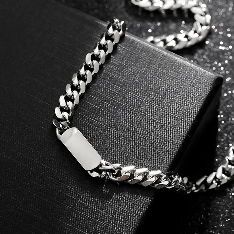 

Personalised Name Bar Bracelet Classic Stainless Steel Engraved Custom Date Bracelets On Hand Women Couple Men Jewelry