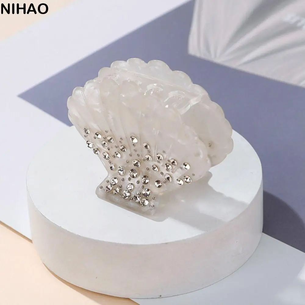 

Elegant Rhonestone Shell Hair Claw Korean Style Hair Accessories Shell Crab Clip Crab Clip Headwear Shell Shape Claw Clip Girl