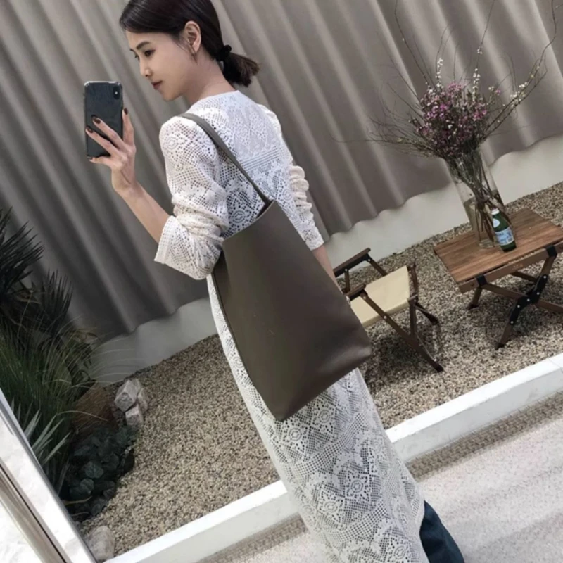 Nuovo stile cinese pizzo scollo a V Top per le donne 2025 inizio autunno nuovi Blusas Mujer Y2k di media lunghezza Split scava fuori camicette vestito