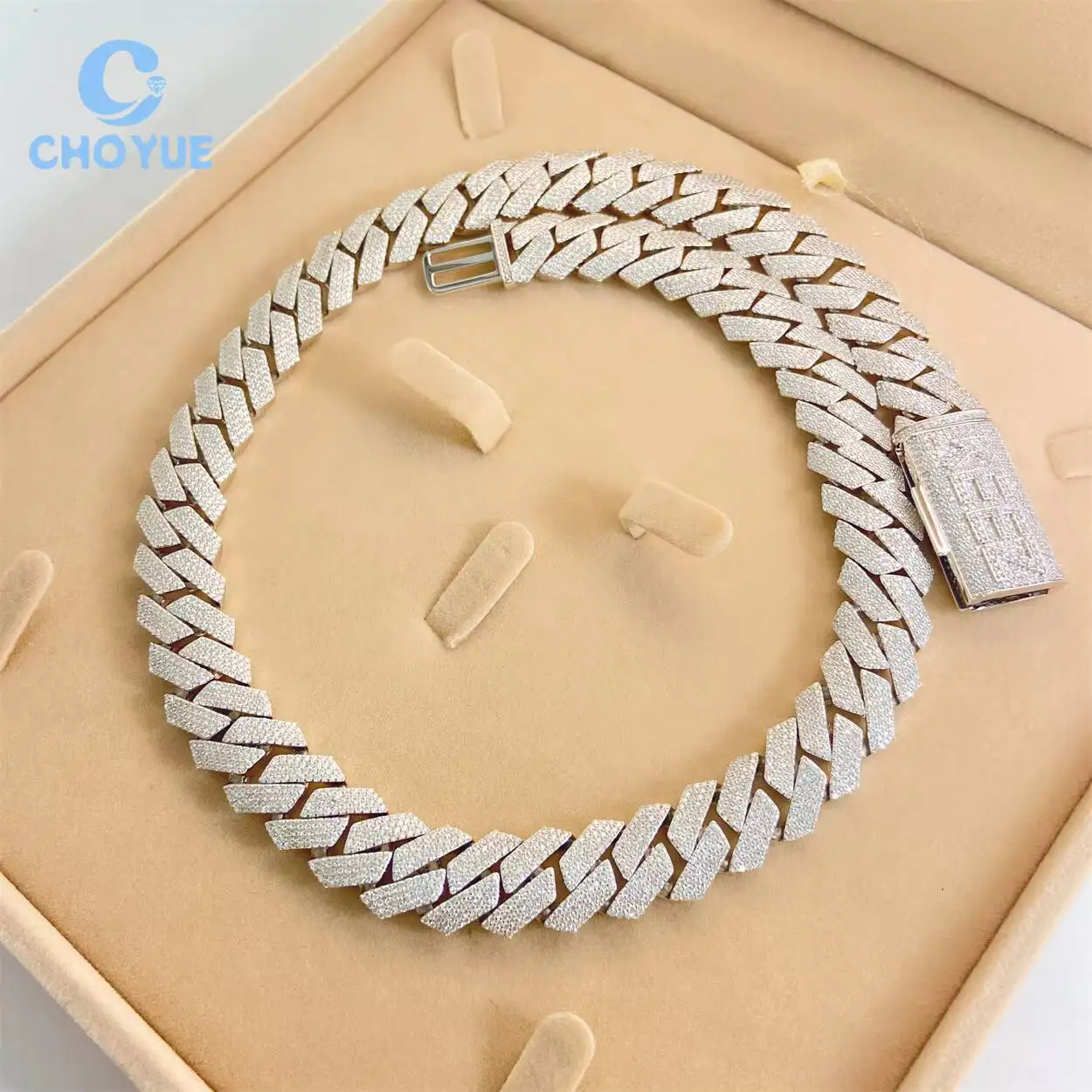 Fashion Hip Hop Style Trend 15MM Iced Out VVS Moissanite Diamond Cuban Link Chain 925 Sterling Silver Fine Jewelry Necklace..