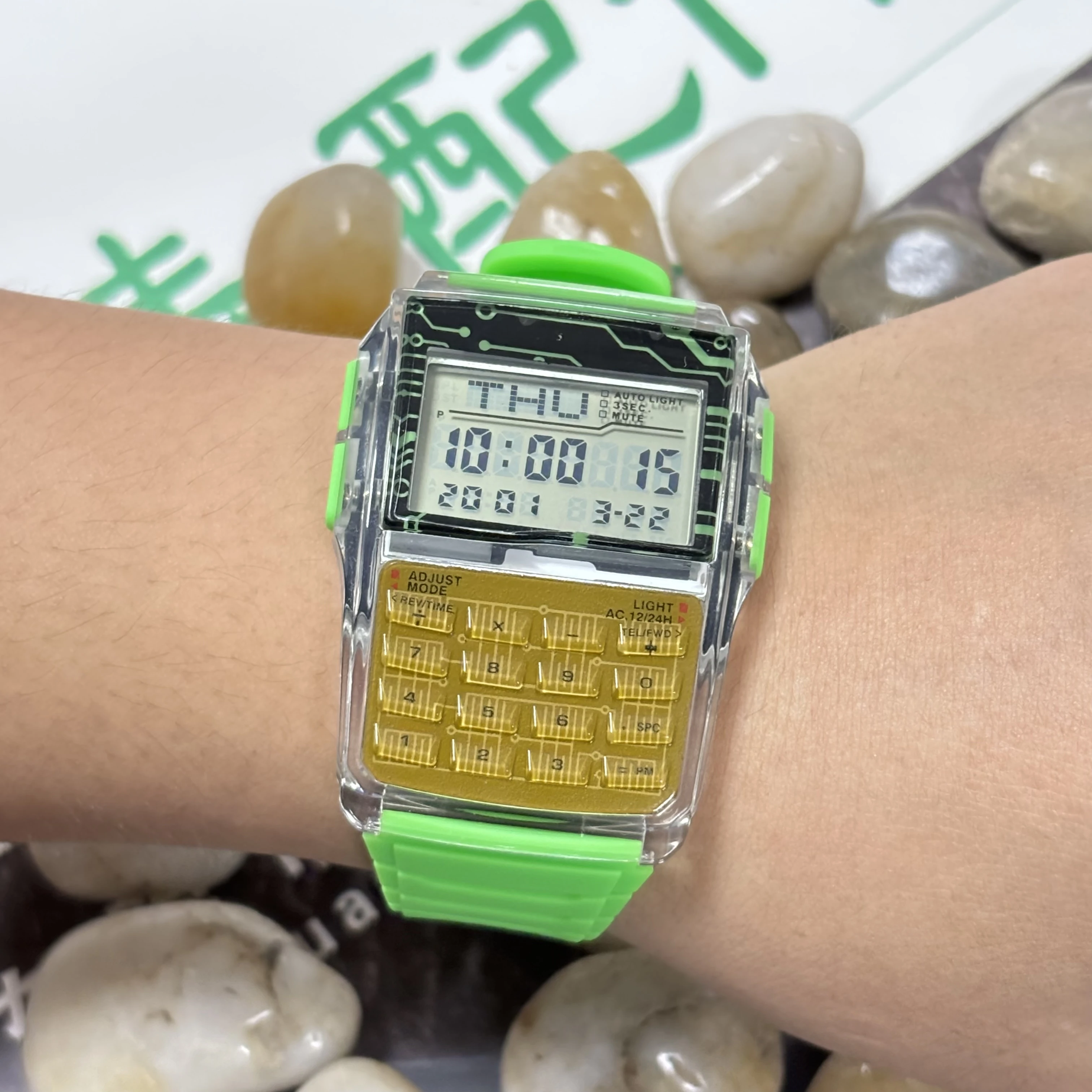 Retro Creative Design Calculator Watch Date Calculation Number Electronic Small Square Watch Male and Female Student Watch