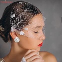 TOPQUEEN VA15 Mini Bridal Veils Blusher Veil Wedding Birdcage Veil with Pearls on the Two Combs Bachelorette Party Accessories