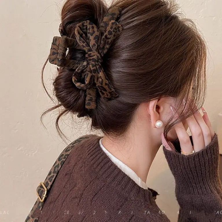 

New Leopard Hair Claw Clip with Bow Korean Style Animal Print Scrunchies for Women Hair Clips for Autumn Winter Daily Party