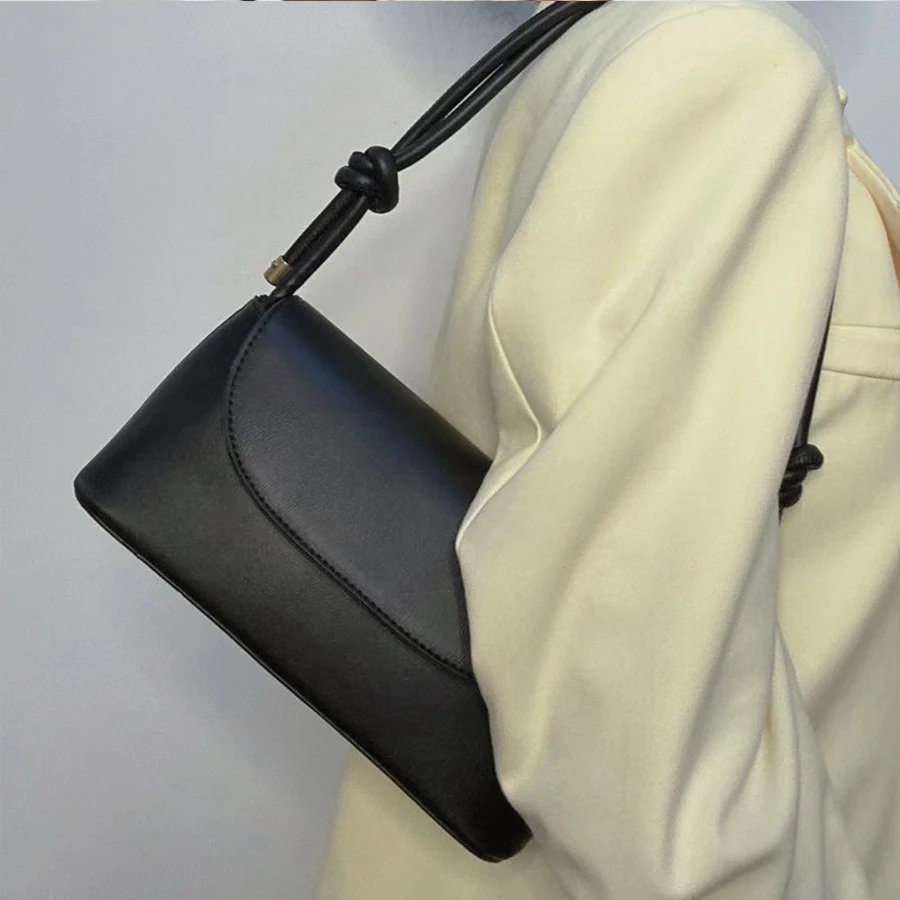 Damenmode Einfache Französische Einschultrige Umhängetasche Einfarbige Modische Unterarm-PU-Leder Kleine Quadratische Tasche – Detail 10
