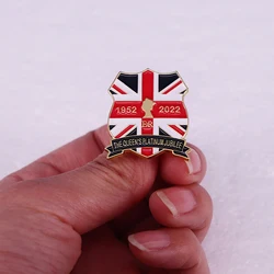 2022 70th Year Elizabeth Regina ER Queen's Platinum Jubilee Veteran Union Jack Brooch Enamel Pin Badge