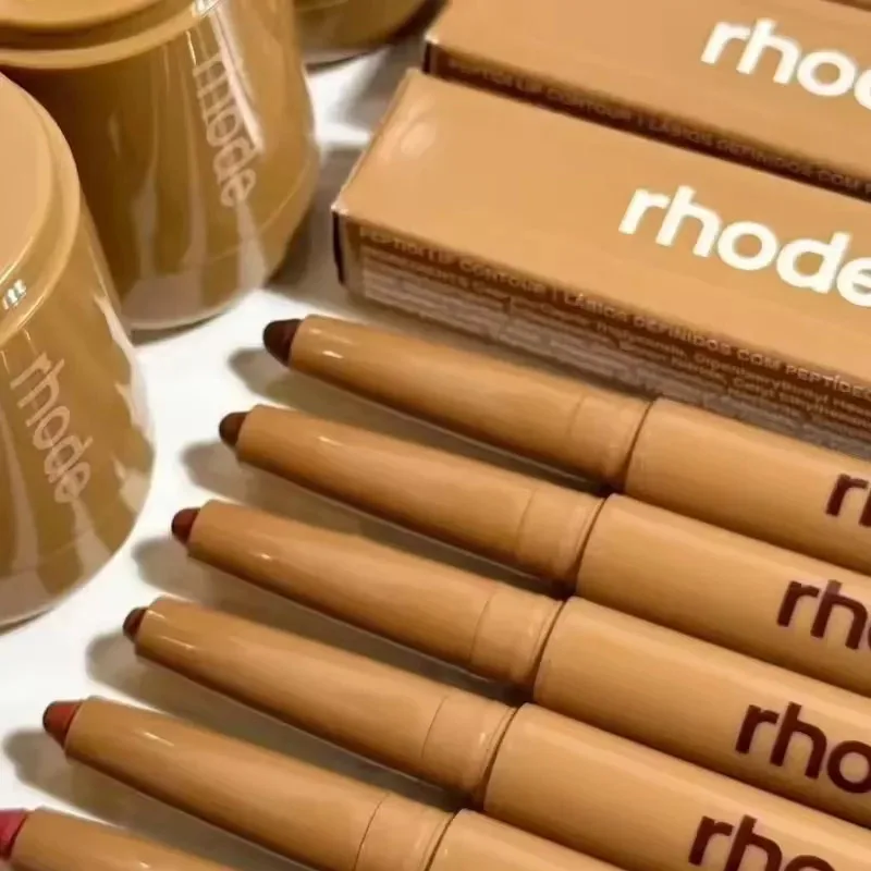 เครื่องสำอางลดราคาสุดฮอตสำหรับฤดูร้อน แบรนด์เนมแต่งหน้า ครีมบำรุงผิวหน้าชุ่มชื้นยาวนาน ให้ผิวกระจ่างใส บลัชออนเนื้อครีม ลิปสติก ดินสอเขียนขอบปาก