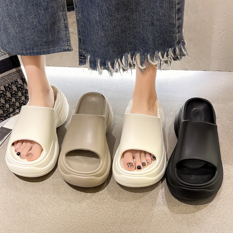 

Новинка 2023 года, летние слипоны на толстой подошве для девочек, верхняя одежда, высота каблука 8 см, босоножки на толстой подошве, пляжная обувь