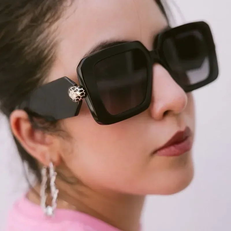 2025 موضة المتضخم مربع النظارات الشمسية النساء إطار كبير الأفعى الديكور نظارات شمسية العلامة التجارية ظلال النظارات #3