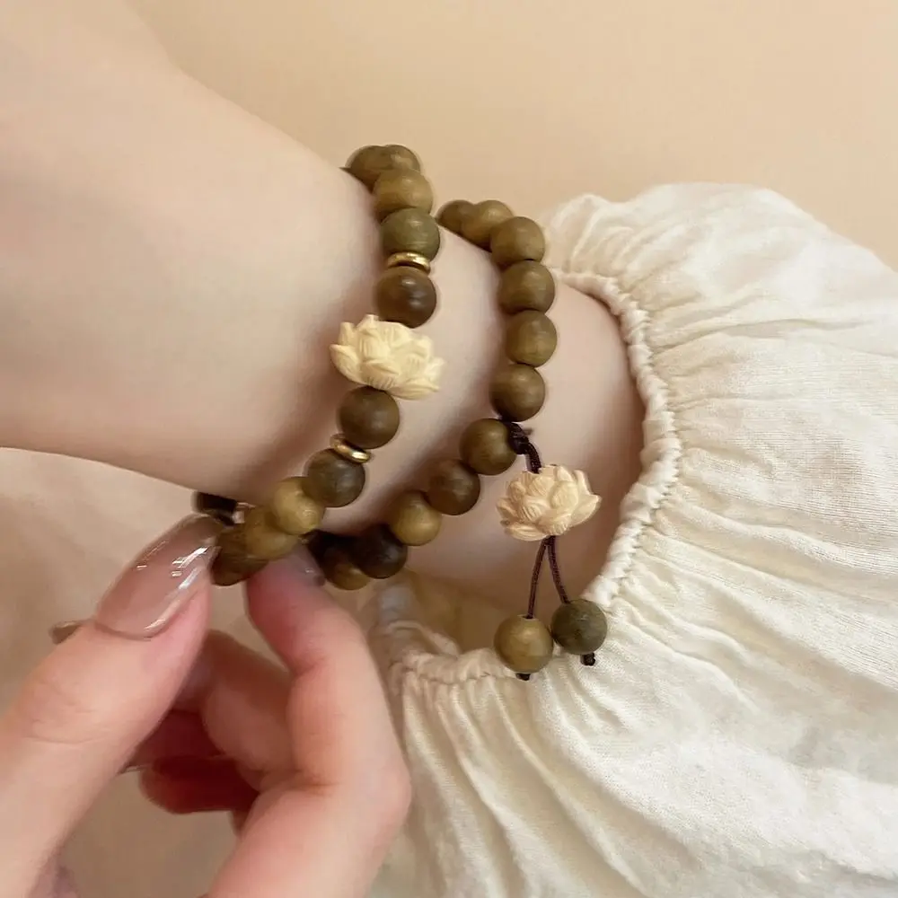 Elastic Flower Sandalwood Bangle Handwoven Jewelry Wood Beaded Strand Bracelets Flower Rosary Green Natural Sandalwood Bracelet