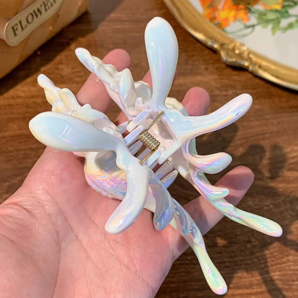 

Creative Conch Hairpin Colorful Elegant Shark Clip Gift Hair Claw for Summer Beach