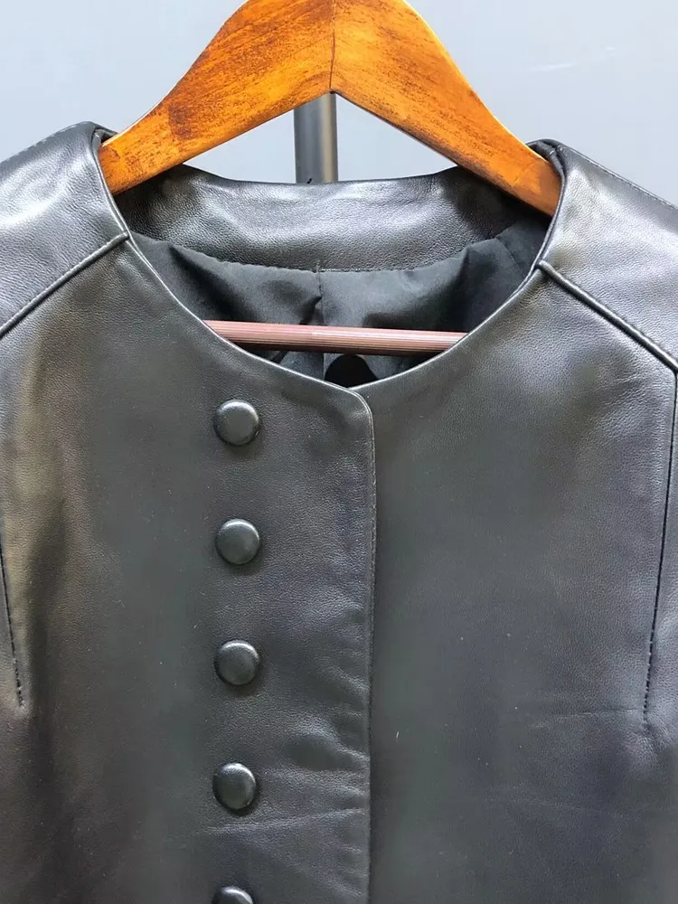 Giacca corta da donna chic in vera pelle con o-collo Cappotto monopetto con personalità Primavera Autunno Nuovo stile Capispalla in vera pelle di pecora