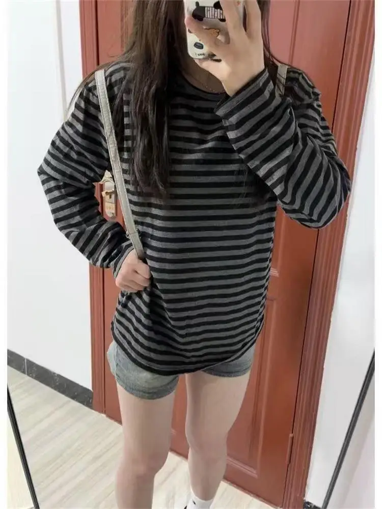 Thumbnail 4 - #72 Striped T-Shirts List of Top Picks