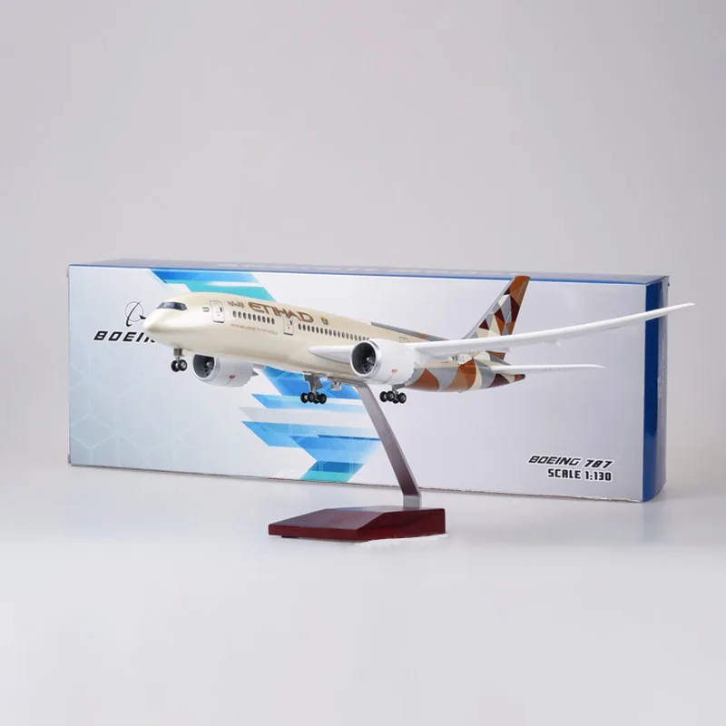 1/130 Scale 43cm Airplane B787 Dreamliner Aircraft ETIHAD Airlines Model W Light and Wheels Diecast Plastic Resin Plane