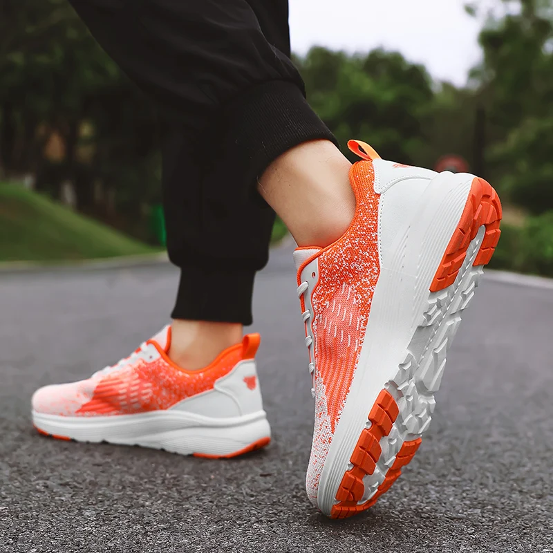 2025年新作 通気性抜群 フライ織り ユニセックス スポーツ テニスシューズ 超軽量 メンズスニーカー メンズ ウォーキング ジョギング トレーナー テニス スポーツシューズ