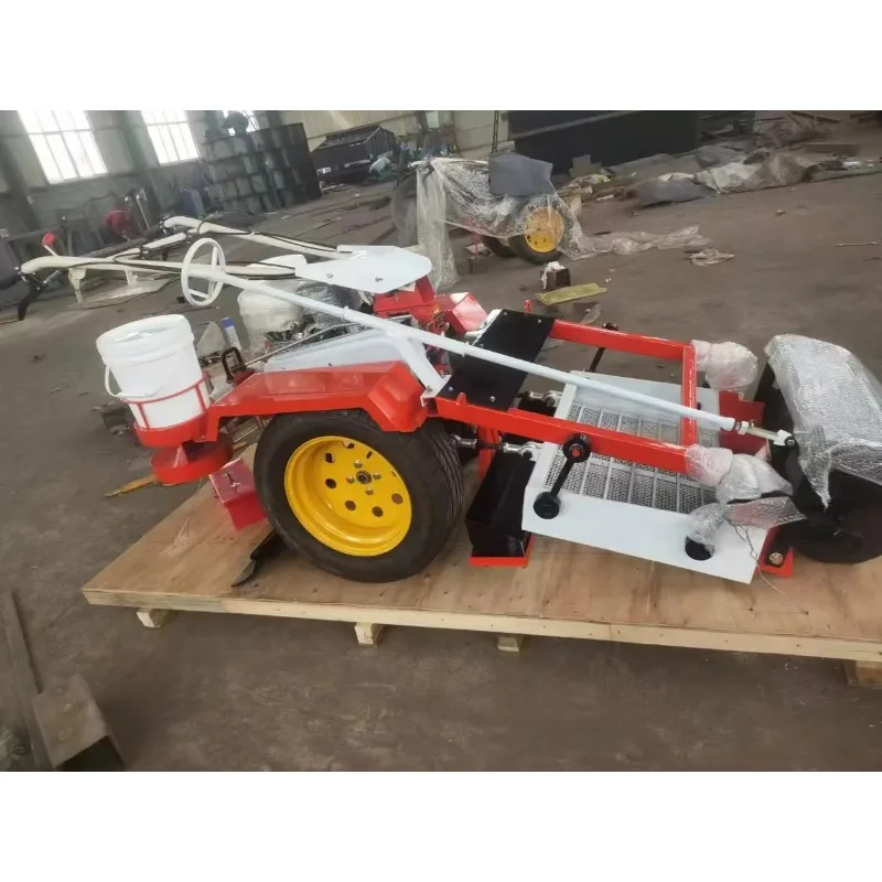 Small Beach Stone Picker Crawler Walking Engine-Powered 7.5KW Wheel Cleaning Vehicle
