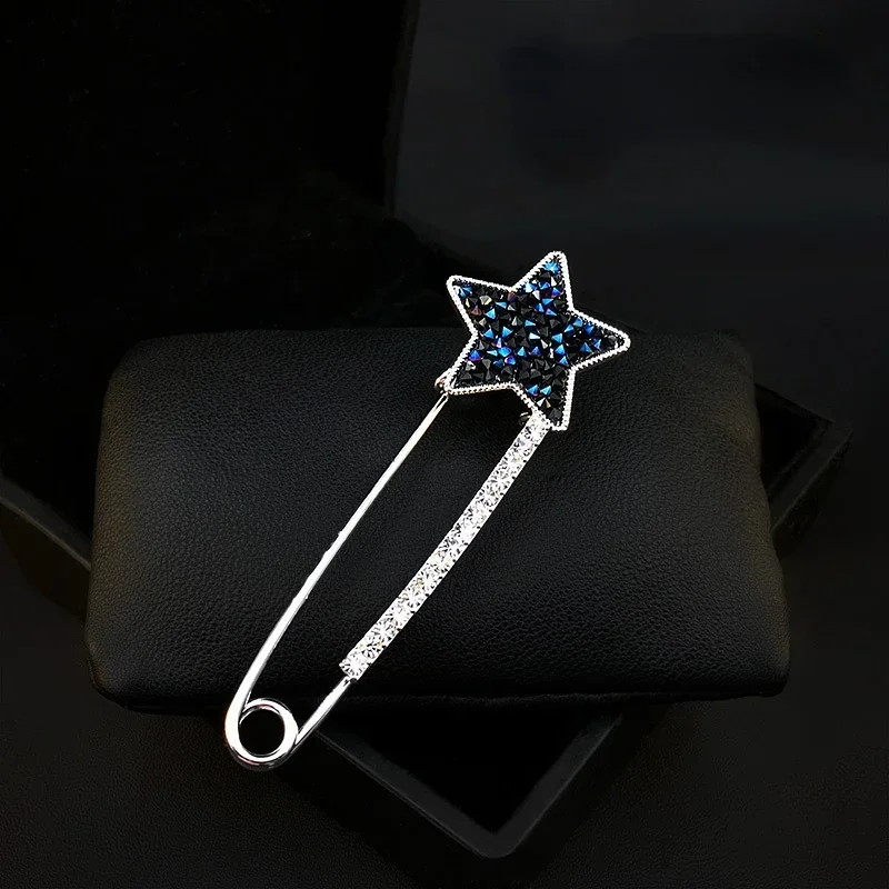 Simple Five-Pointed Star Big Pin Women Elegant Retro Coat Shawl Buckle Blue Rhinestone Jewelry Brooch Sweater Accessories 1061