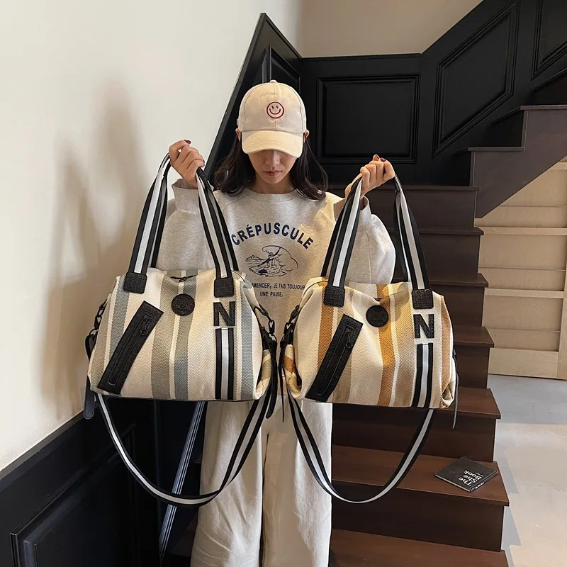 Short Trip Retro Outing Striped Travel Bag Women's Light Hand Luggage Large Capacity Shoulder Fitness Backpacks Carry on Luggage