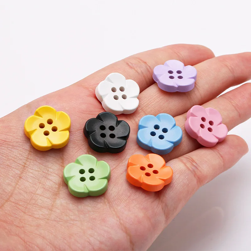 10pcs Resin Flower Buttons Color Children\'s Clothing DIY Decorative Button Sweater Cute Cartoon Four Eye Hand Sewn Button