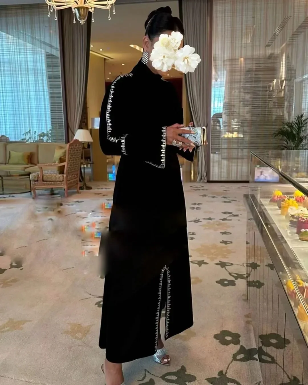 

2024 Mother of the Bride Dresses for Weddings Black high Neck Arabic Wedding Guest Gowns Long Sleeves Crystal Evening Dress