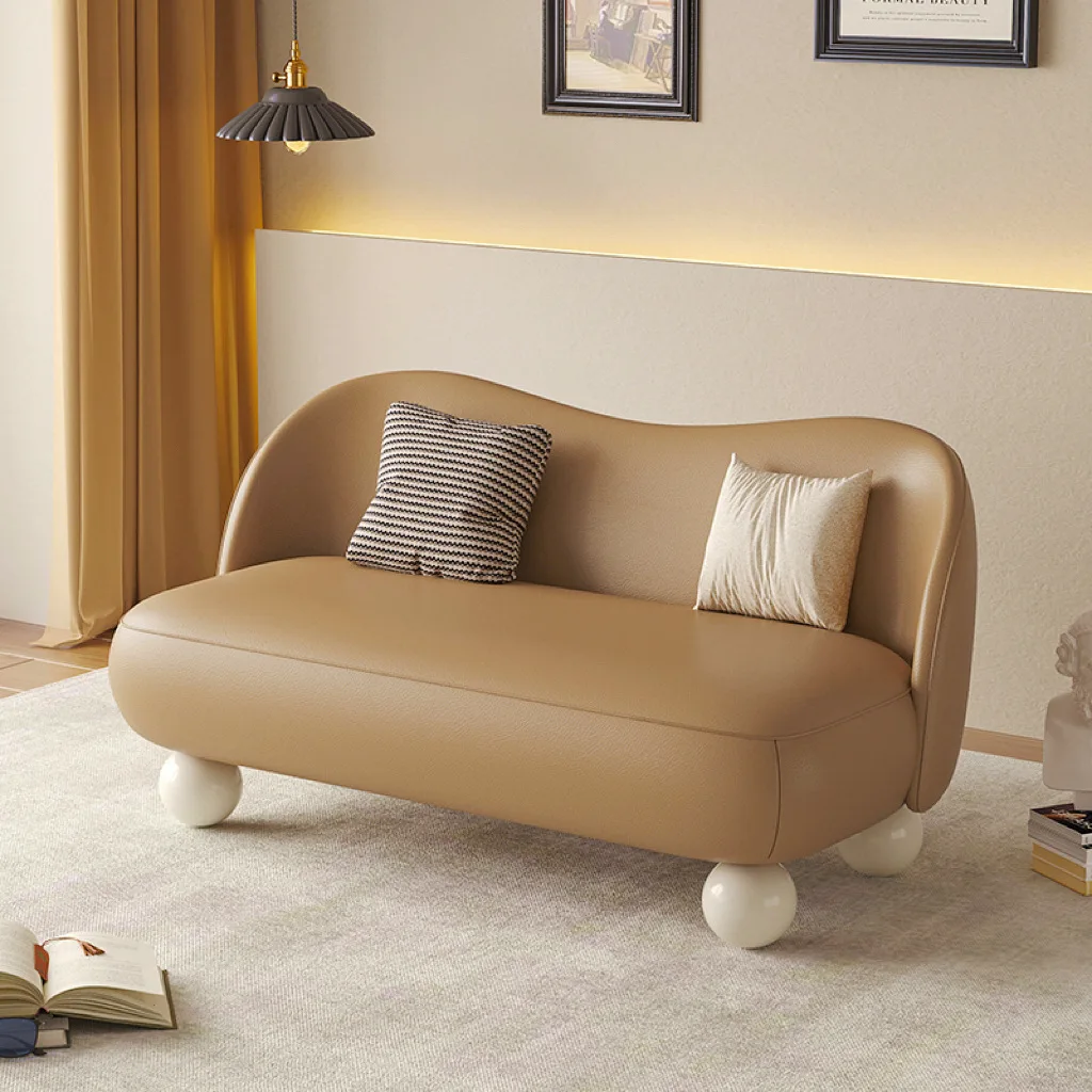 Apartment Internet celebrity small, French retro double leather, bedroom small sofa chair, medieval style