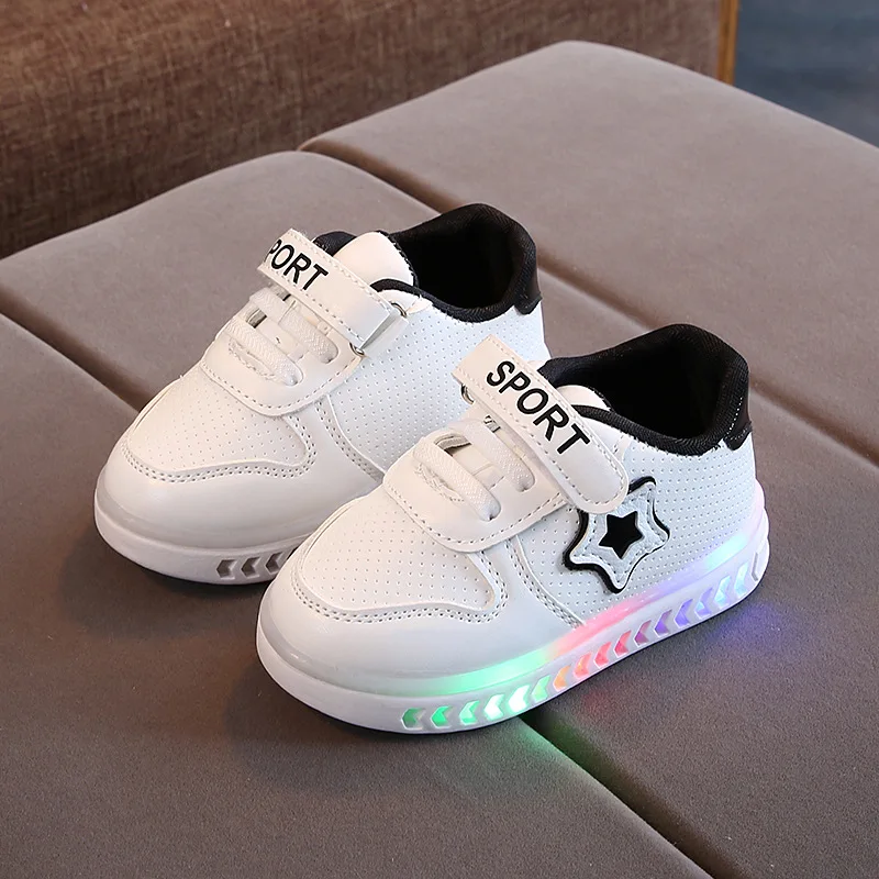 Girls Casual Shoes Little Kids Fashion LED Bright Sneakers Children\'s Shining Light Sneakers Kids Breathable Glowing Light Shoes