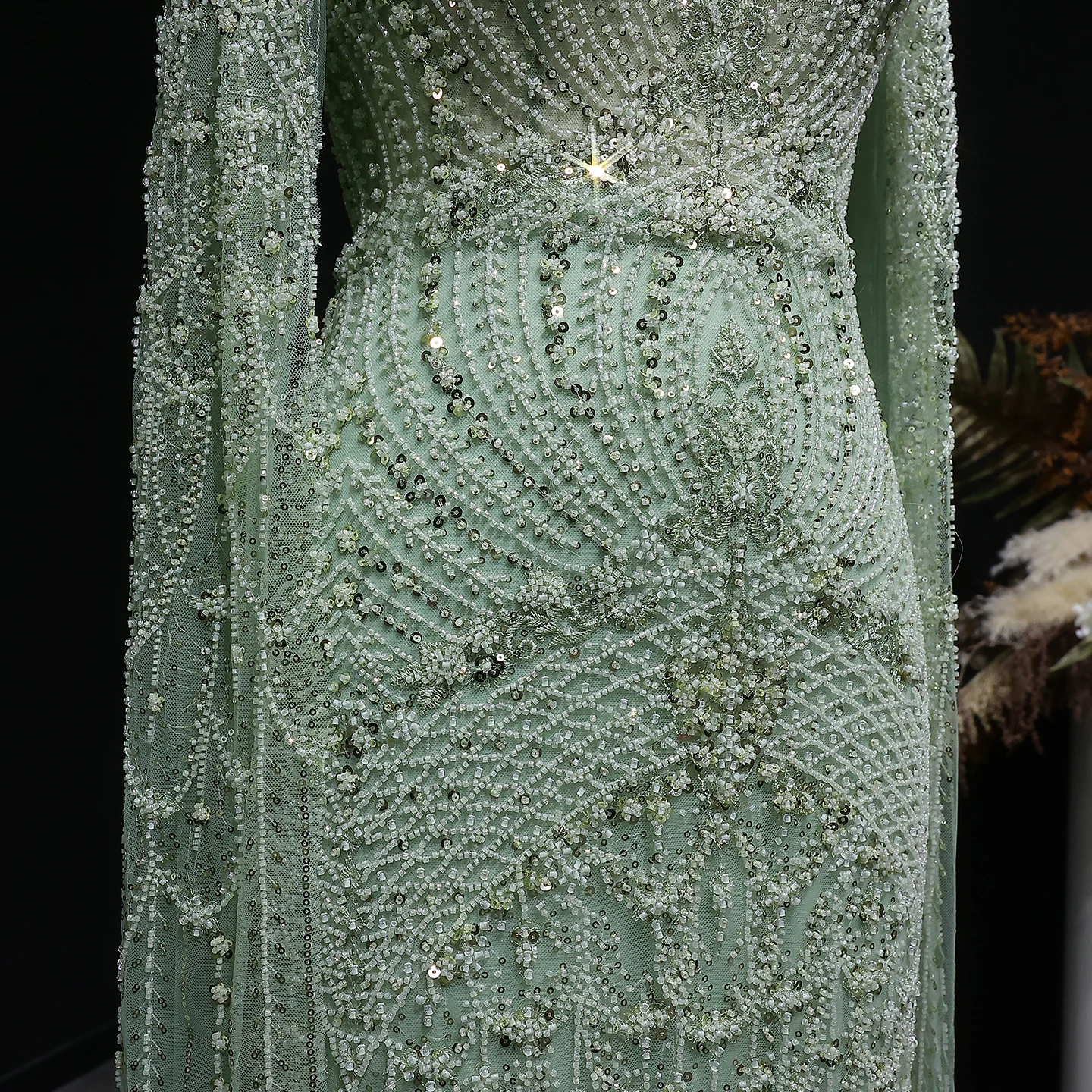 Sharon Said Elegantes Blaues Perlenbesetztes Abendkleid mit Cape-Ärmeln, Hochgeschlossenem Kragen, Arabisches Partykleid für Hochzeitsgäste SS079 Maßanfertigung – Detail 15
