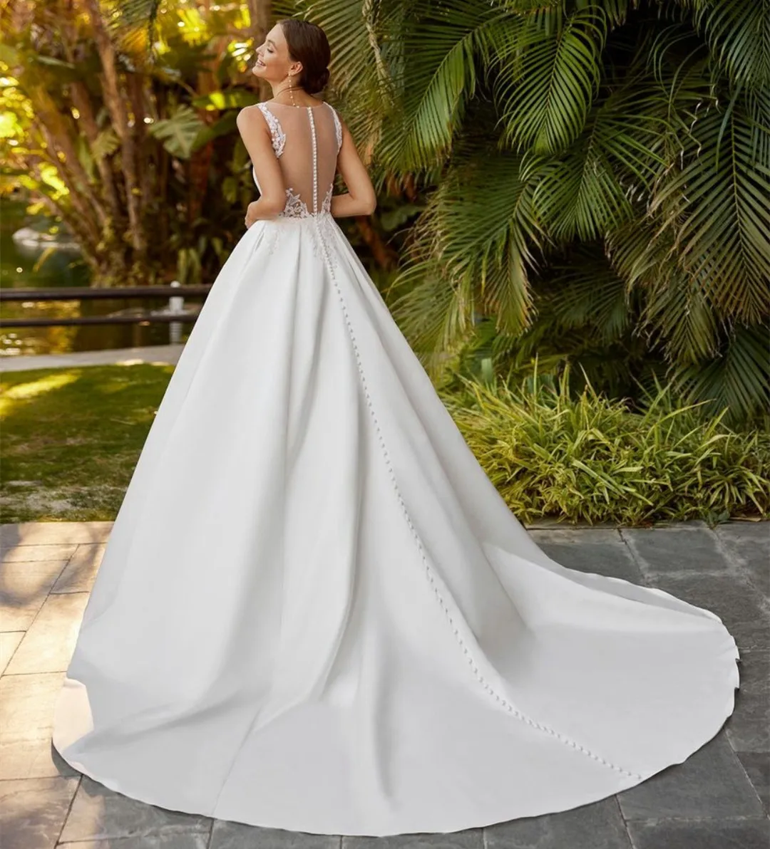 Elegant Long Satin Ivory Wedding Dresses With Pockets A-Line Illusion Back Pleats Sweep Train Bridal Gown With Buttons for Women