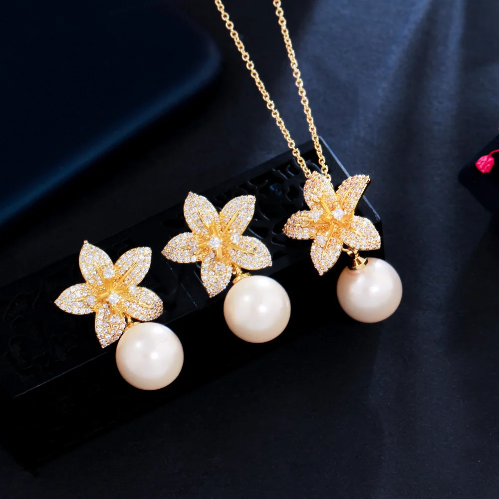 

Gold Tone Flower Cubic Zirconia Pearl Jewelry Set for Women Wedding Luxury Crystal Necklace Earrings Bridal Jewelry