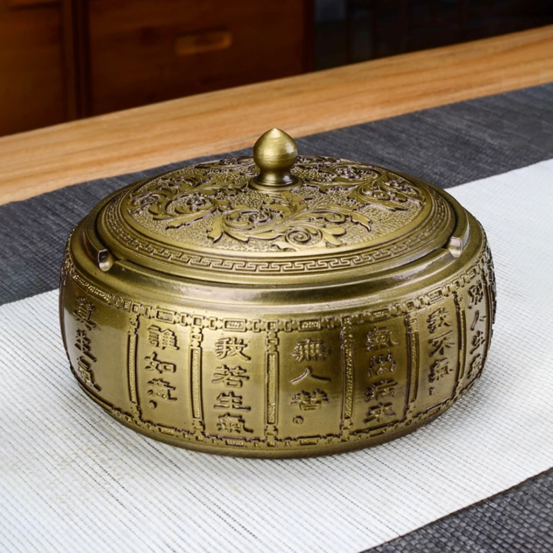 

Creative Retro Ashtray With Lid And Anti-Fly Ash Design, Ashtray For Living Room, Home Tea Table, Personalized Decorative Item