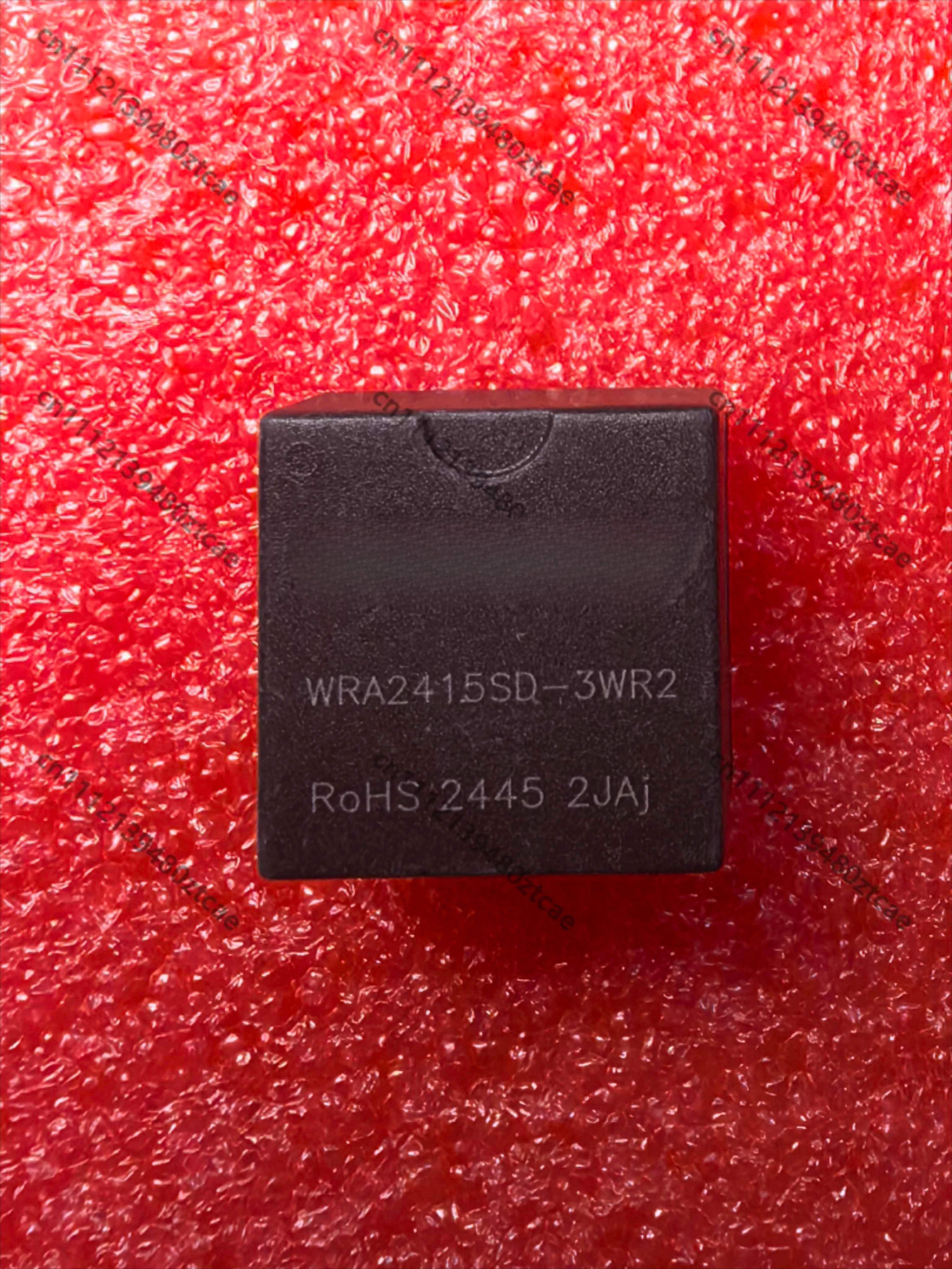 3W 18~36V SMD DC-DC Isolated Power Module Dual Symmetric Output Surface Mount Industrial Analog Isolation Converter