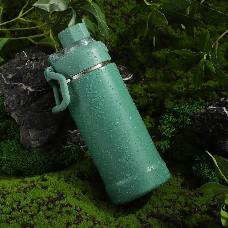 

Зеленая уличная термобутылка с ремнем для переноски, спортивная бутылка с двойными стенками и изоляцией для путешествий