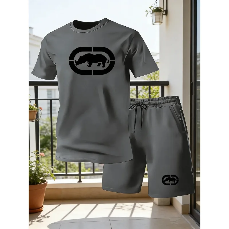 

Men's summer breathable sportswear round neck short sleeved five quarter shorts lightweight and comfortable sports style set