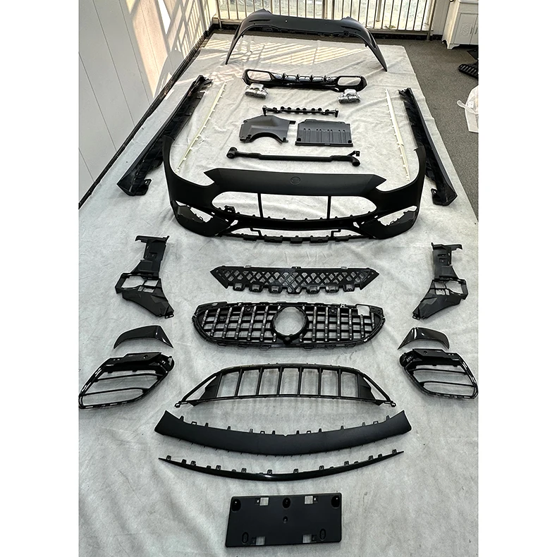 Car Parts ABS PP Carbon Fiber Sideskirts W206 Body Kit AMG For Mercedes Benz  Upgrade C63  