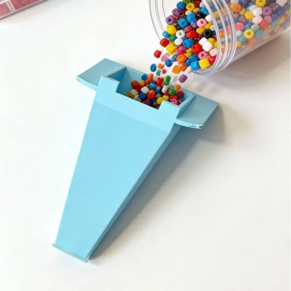 Efficient Melting Beads Shovel No Leakage Handmade Fuse Beads Storage Box Puzzle Tool Solid Color Fuse Beads Organizer