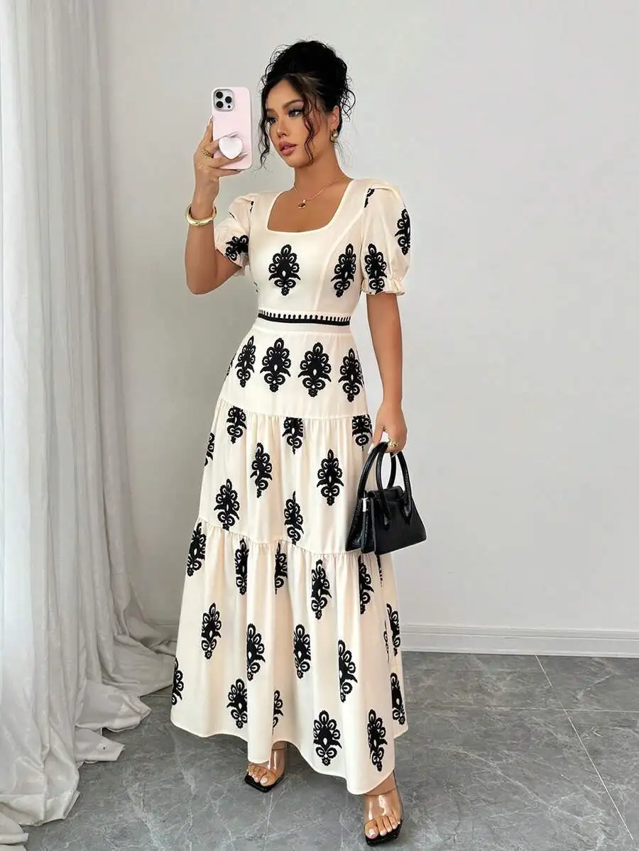 

Elegant Square Neck Puff Sleeve Tiered Maxi Dress with Black Floral Print